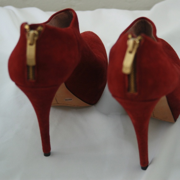 Vince Camuto Suede booties sz 8 - Picture 5 of 7